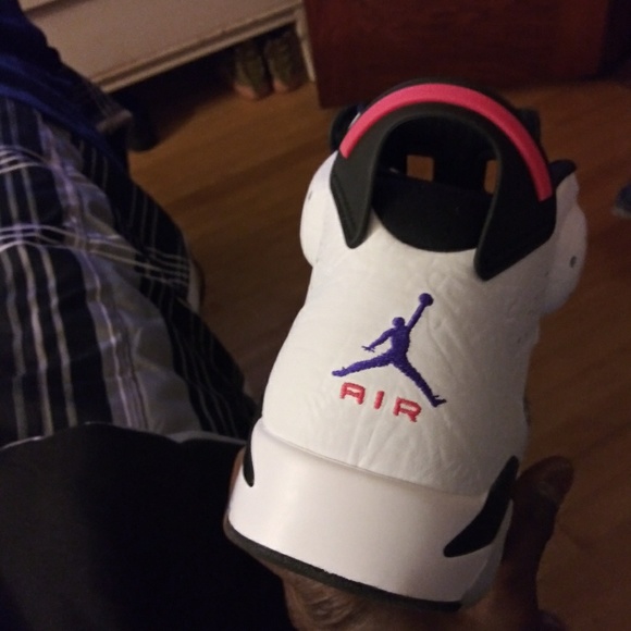 Nada - Picture 2 of 3